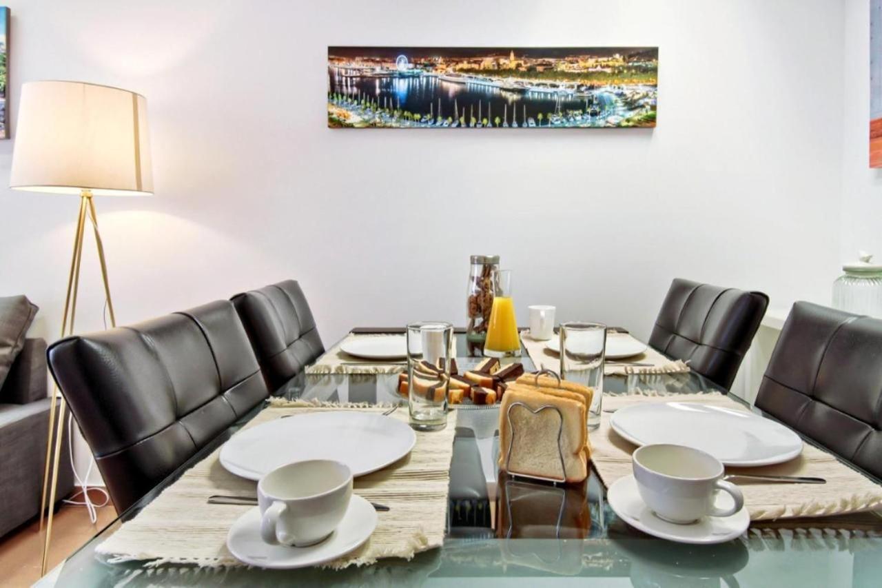 Amplio Piso Con Terraza Apartment Malaga Luaran gambar