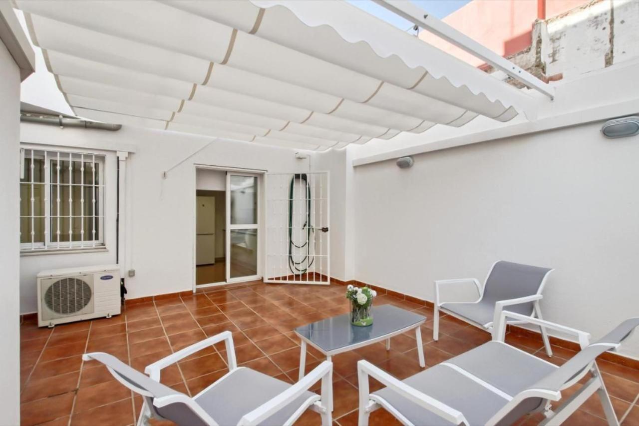 Amplio Piso Con Terraza Apartment Malaga Luaran gambar