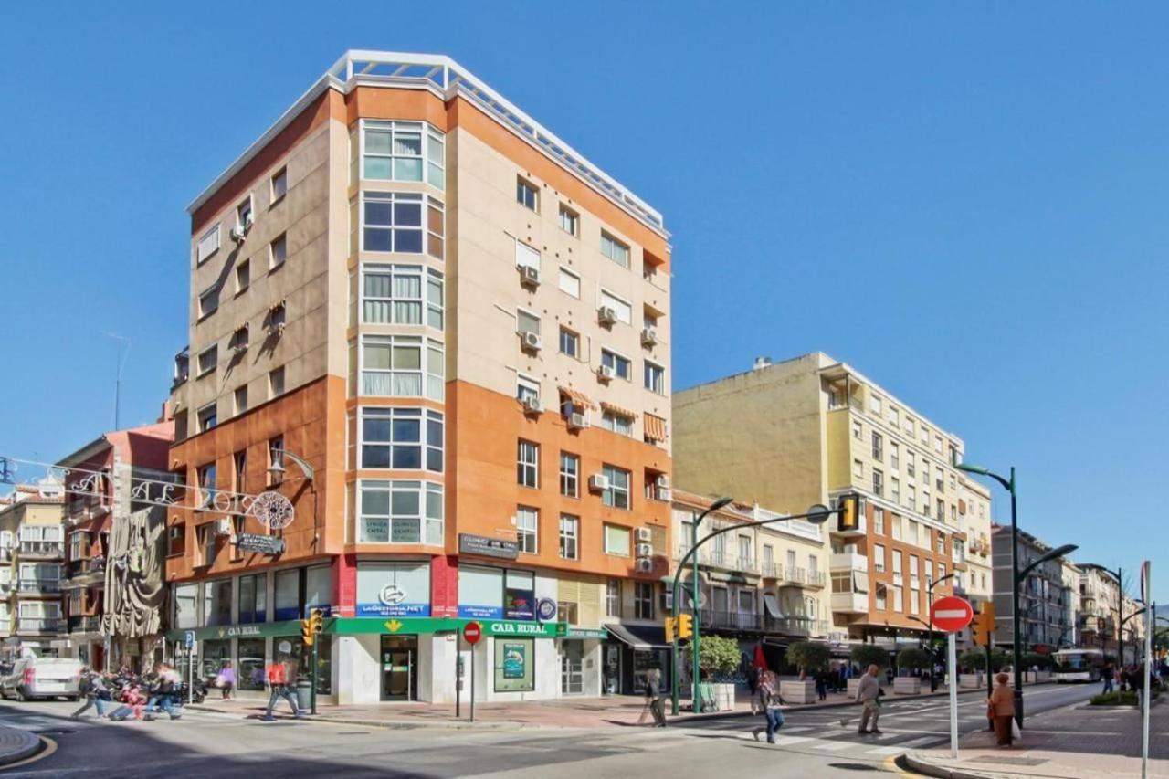 Amplio Piso Con Terraza Apartment Malaga Luaran gambar